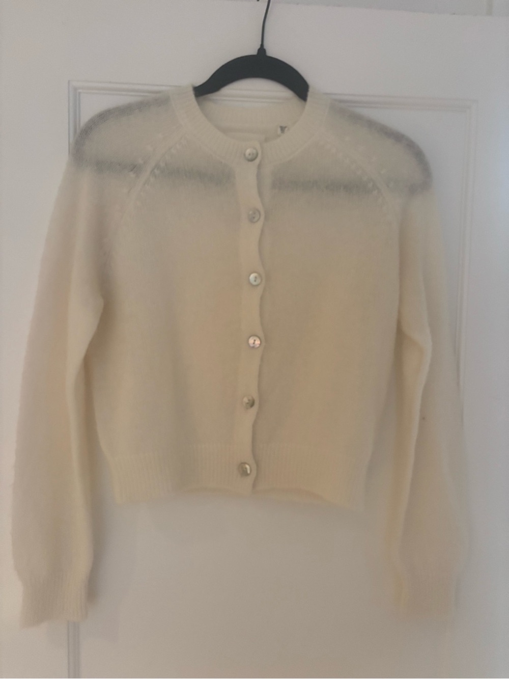Doen Cream Button-Front Knit Cardigan